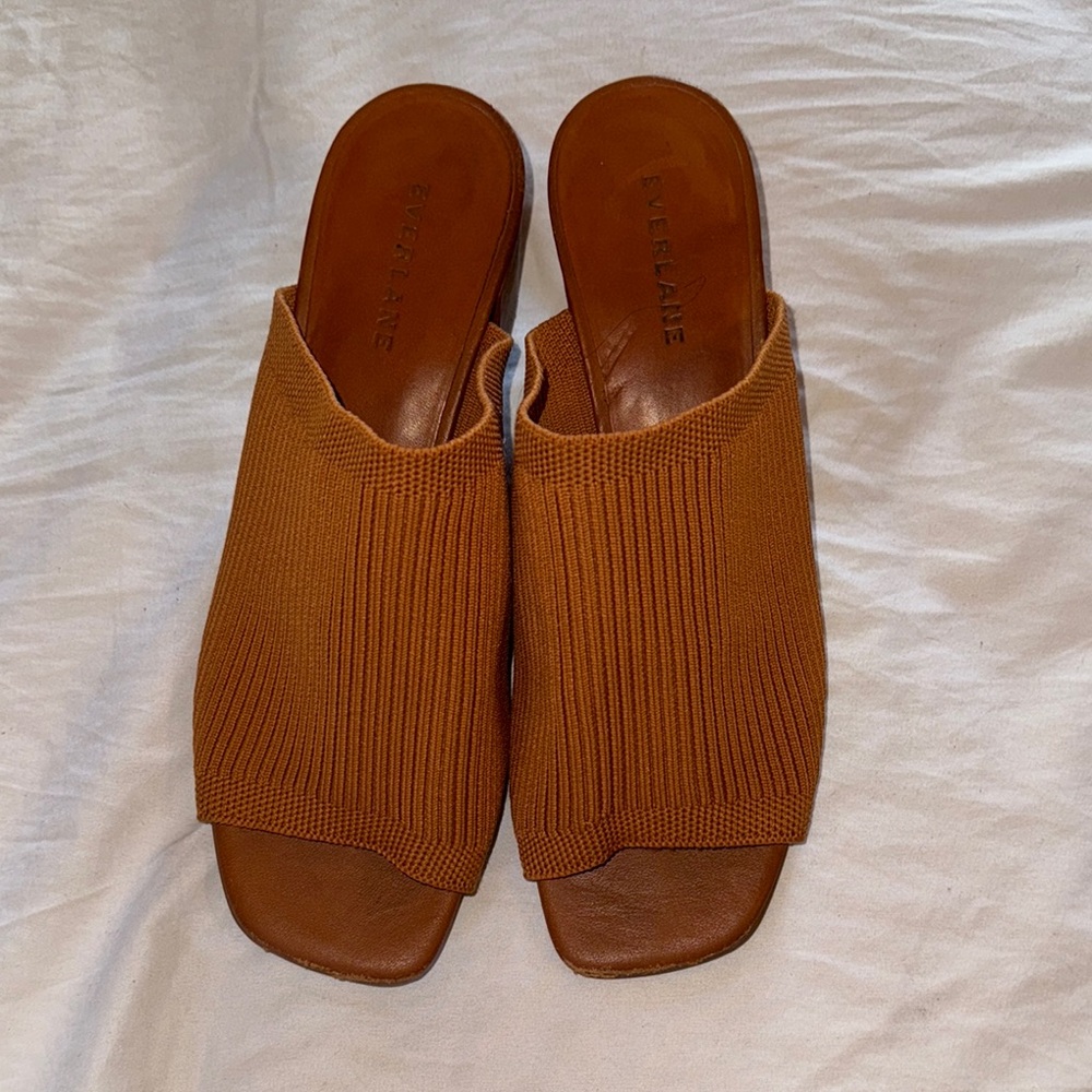 Everlane Women's Tan Slide Sandals